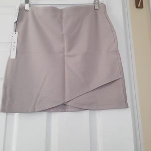 Aritzia talula primrose skirt